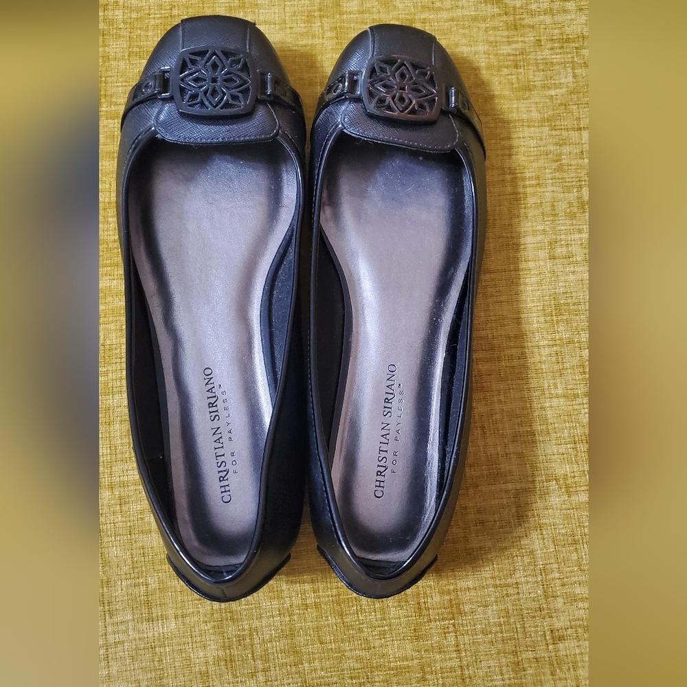 Christian Sirano Tory look flats size 10W